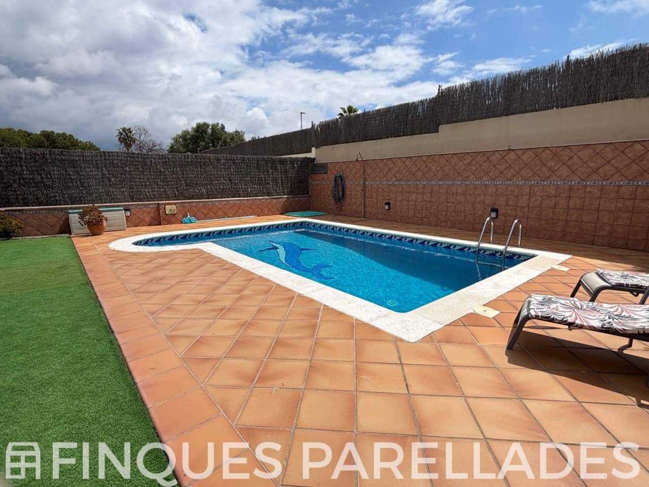 3 soverom Villa til salgs i Sant Pere de Ribes med svømmebasseng garasje - € 635 000 (Ref: 8983826)