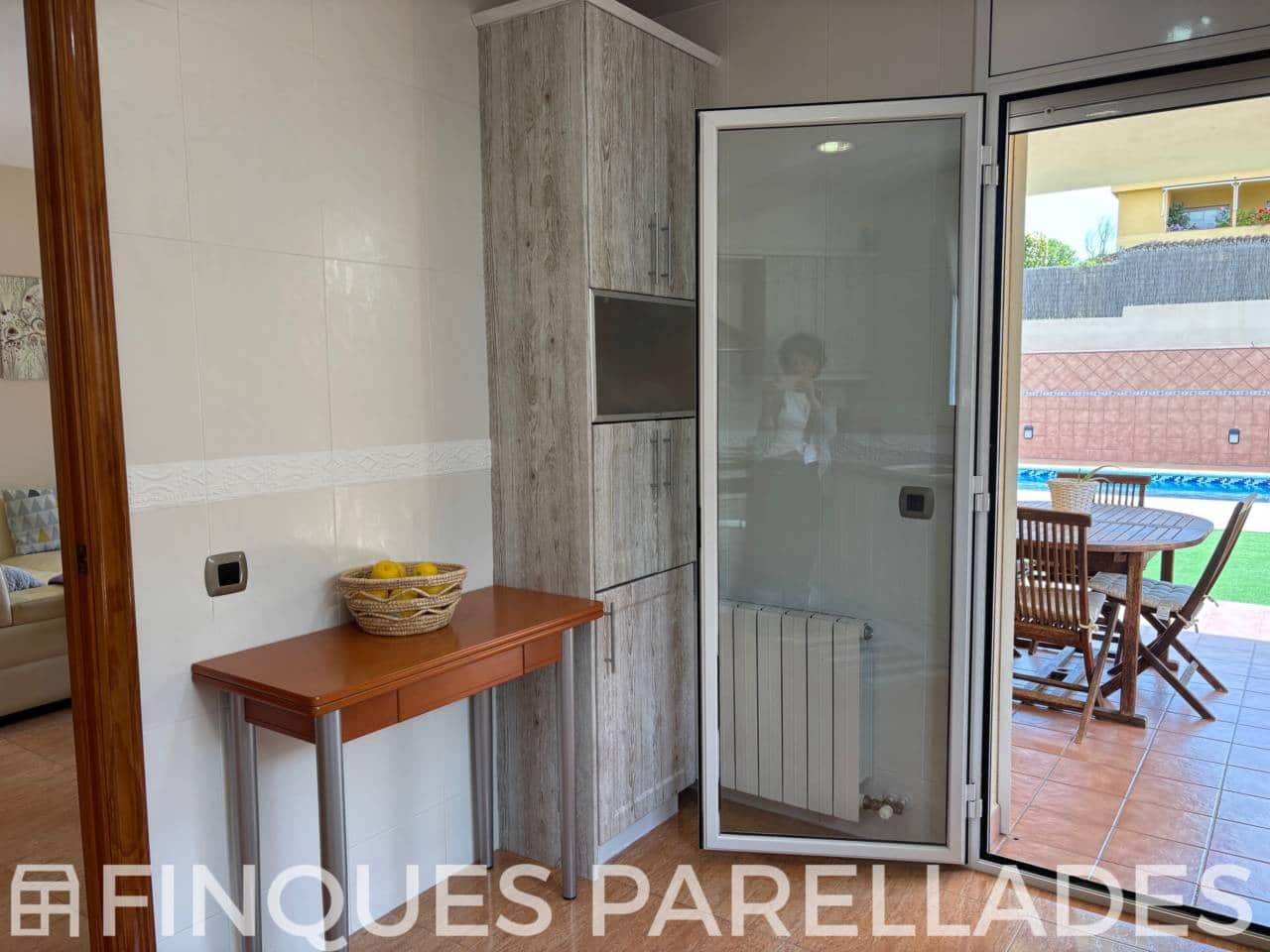 3 soverom Villa til salgs i Sant Pere de Ribes med svømmebasseng garasje - € 635 000 (Ref: 8983826)