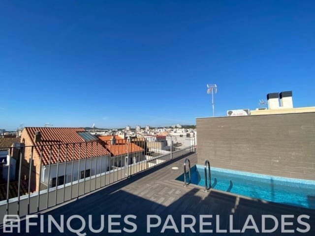 2 soverom Leilighet til salgs i Sitges med svømmebasseng garasje - € 495 000 (Ref: 9100105)