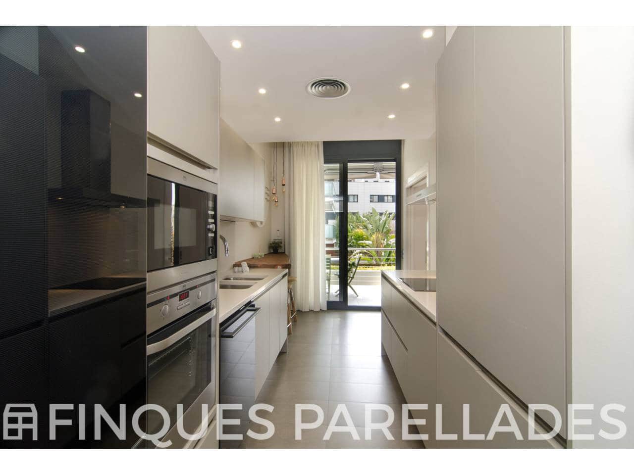 3 chambre Appartement à vendre à Sitges avec piscine garage - 840 000 € (Ref: 9104167)