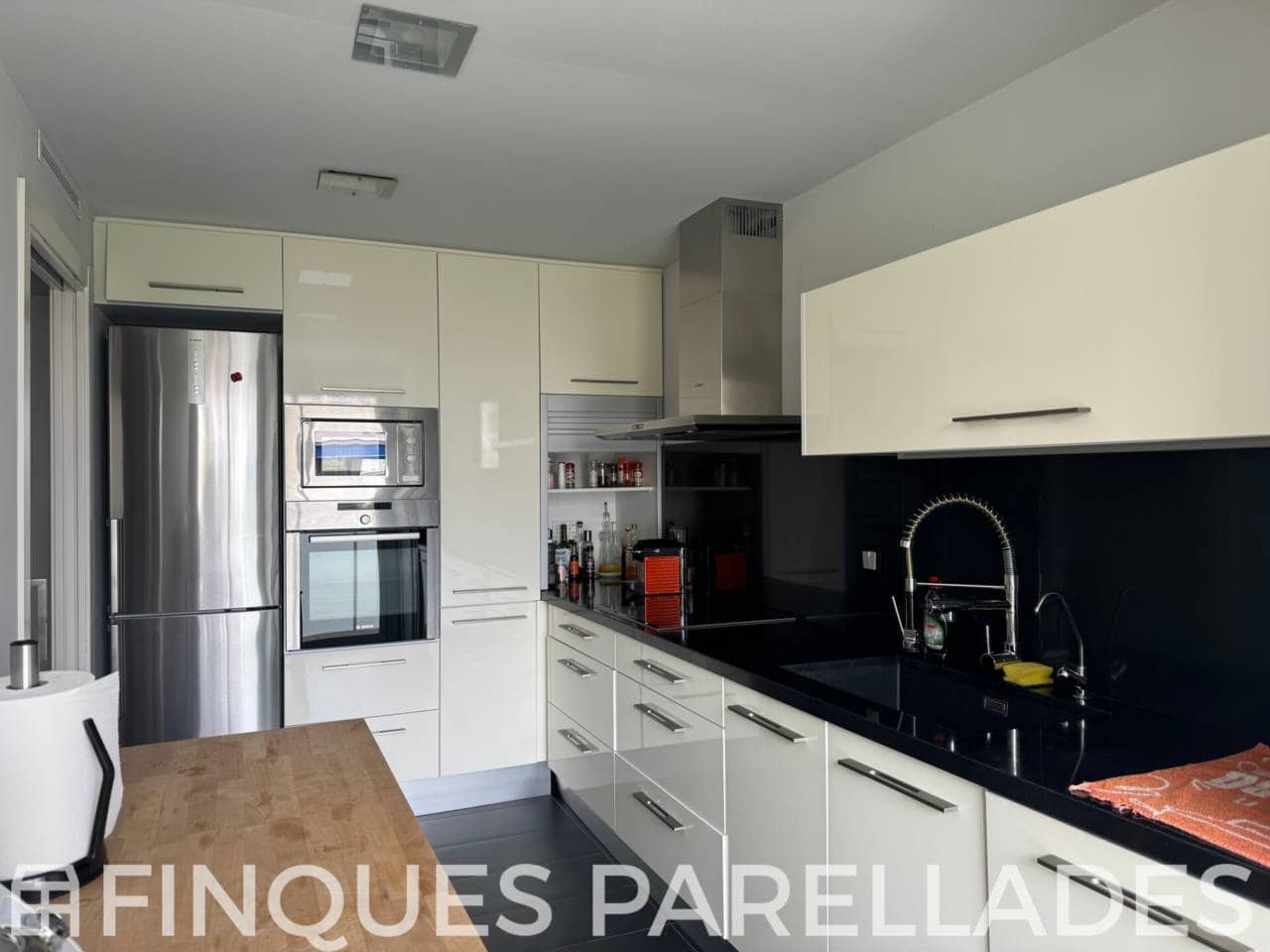 2 sypialnia Mieszkanie na sprzedaż w Sitges z garażem - 1 300 000 € (Ref: 9136808)