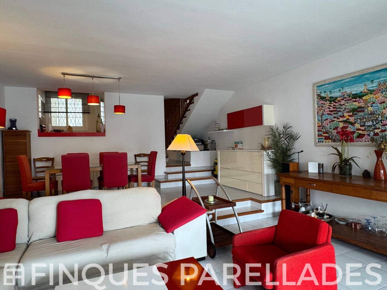 4 soveværelse Byhus til salg i Sitges med swimmingpool garage - € 630.000 (Ref: 9242552)