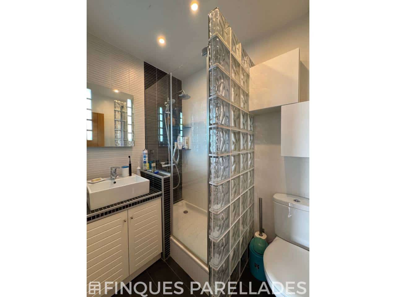 4 soveværelse Byhus til salg i Sitges med swimmingpool garage - € 630.000 (Ref: 9242552)