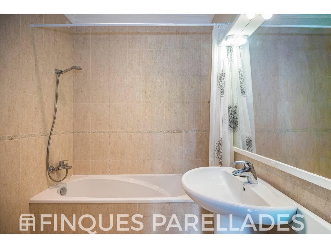 5 bedroom Penthouse for sale in Sitges - € 585,000 (Ref: 9246221)