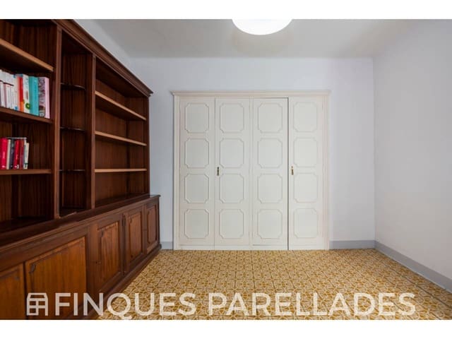 5 bedroom Penthouse for sale in Sitges - € 585,000 (Ref: 9246221)