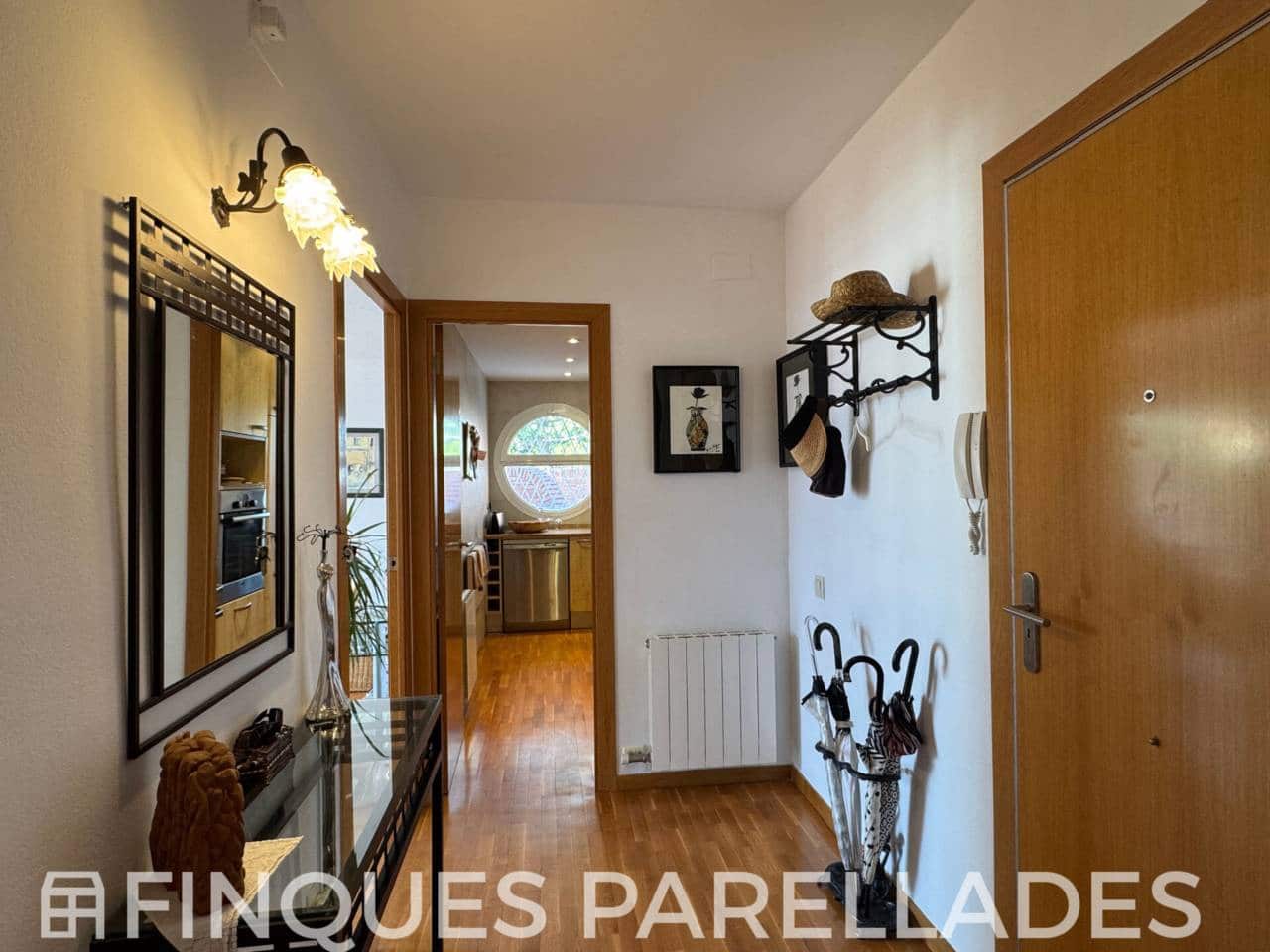 2 bedroom Penthouse for sale in Sitges with garage - € 680,000 (Ref: 9312369)