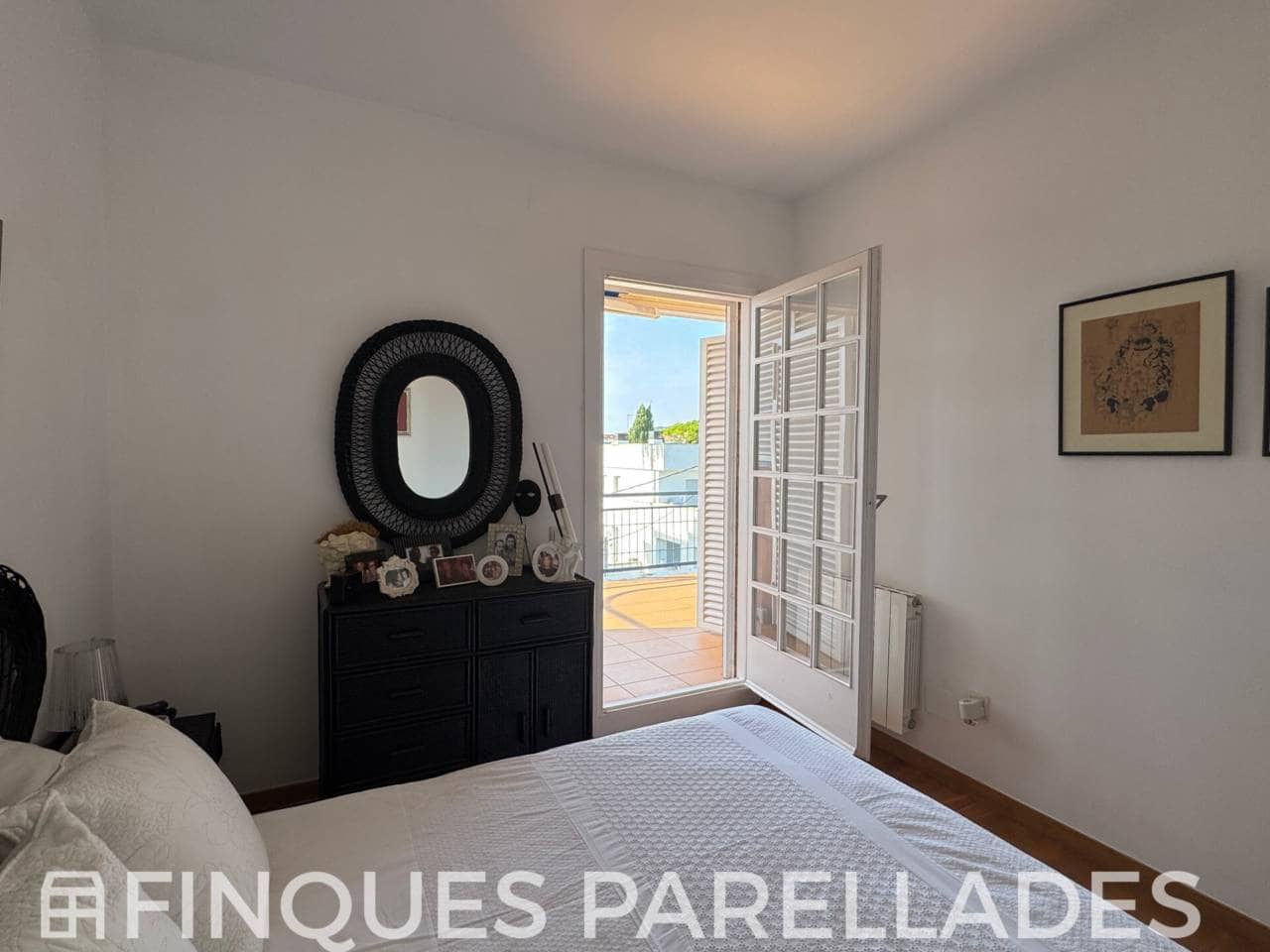 2 bedroom Penthouse for sale in Sitges with garage - € 680,000 (Ref: 9312369)