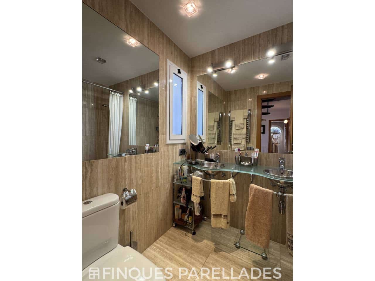 2 bedroom Penthouse for sale in Sitges with garage - € 680,000 (Ref: 9312369)