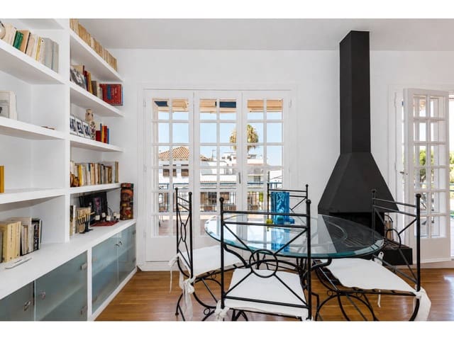 2 soverom Penthouse til salgs i Sitges med garasje - € 650 000 (Ref: 9312369)