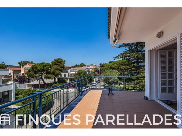 2 soverom Penthouse til salgs i Sitges med garasje - € 650 000 (Ref: 9312369)