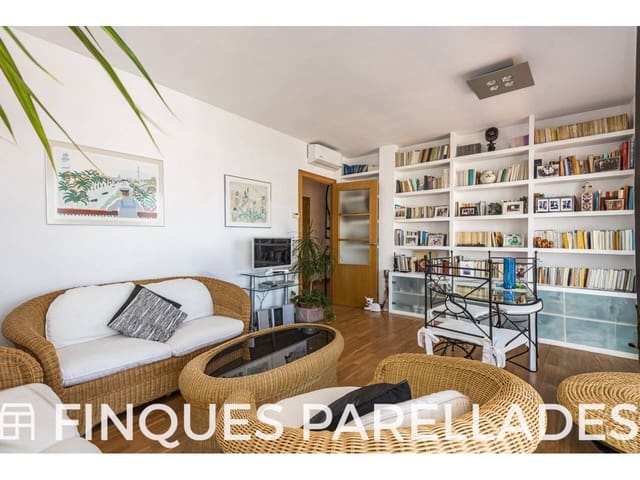 2 soverom Penthouse til salgs i Sitges med garasje - € 650 000 (Ref: 9312369)