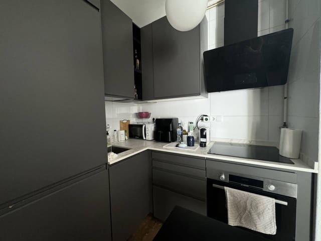 1 soveværelse Lejlighed til salg i Sitges med swimmingpool - € 335.000 (Ref: 9317040)