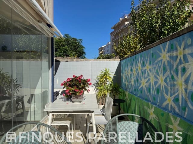 1 soveværelse Lejlighed til salg i Sitges med swimmingpool - € 335.000 (Ref: 9317040)
