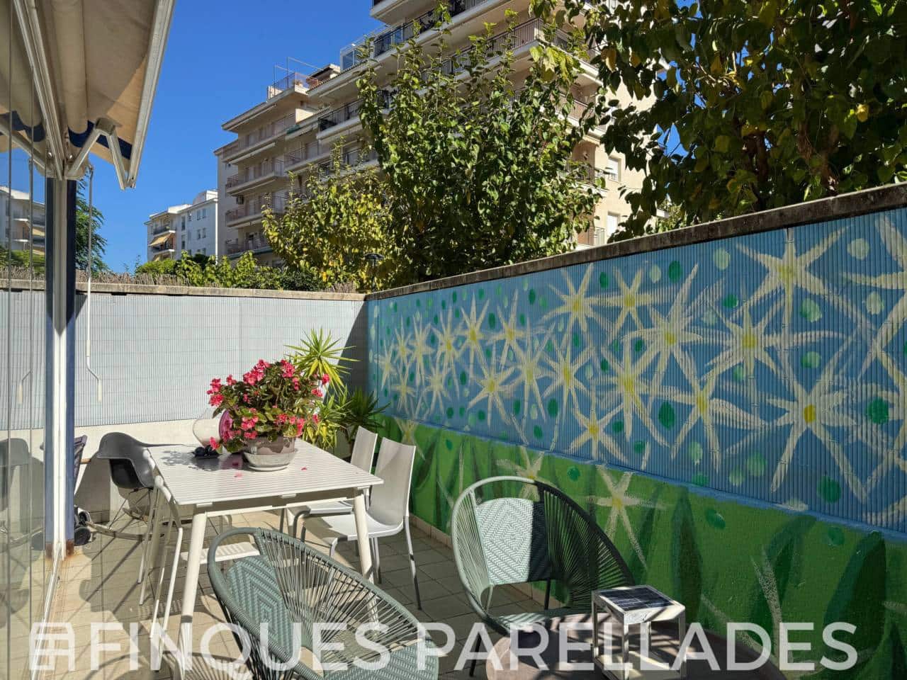 1 bedroom Flat for sale in Sitges with pool - € 335,000 (Ref: 9317040)