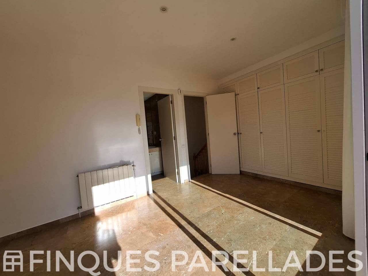 3 chambre Villa/Maison Semi-Mitoyenne à vendre à Sitges avec garage - 1 300 000 € (Ref: 9382407)