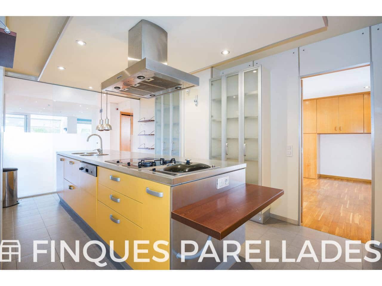 3 soveværelse Lejlighed til salg i Sitges med swimmingpool garage - € 695.000 (Ref: 9429606)