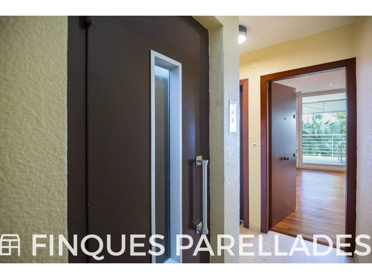 3 soveværelse Lejlighed til salg i Sitges med swimmingpool garage - € 695.000 (Ref: 9429606)