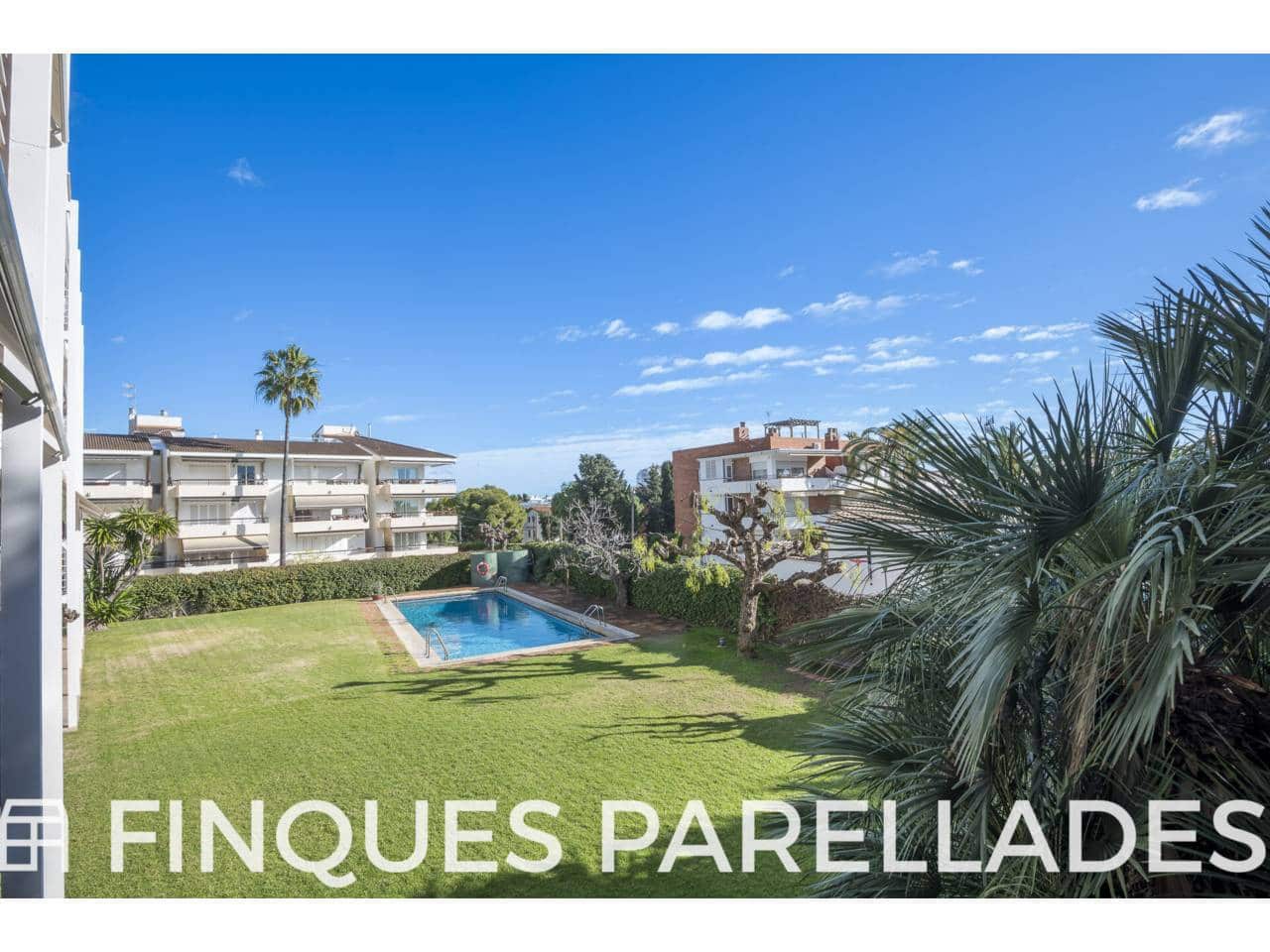 3 soveværelse Lejlighed til salg i Sitges med swimmingpool garage - € 695.000 (Ref: 9429606)