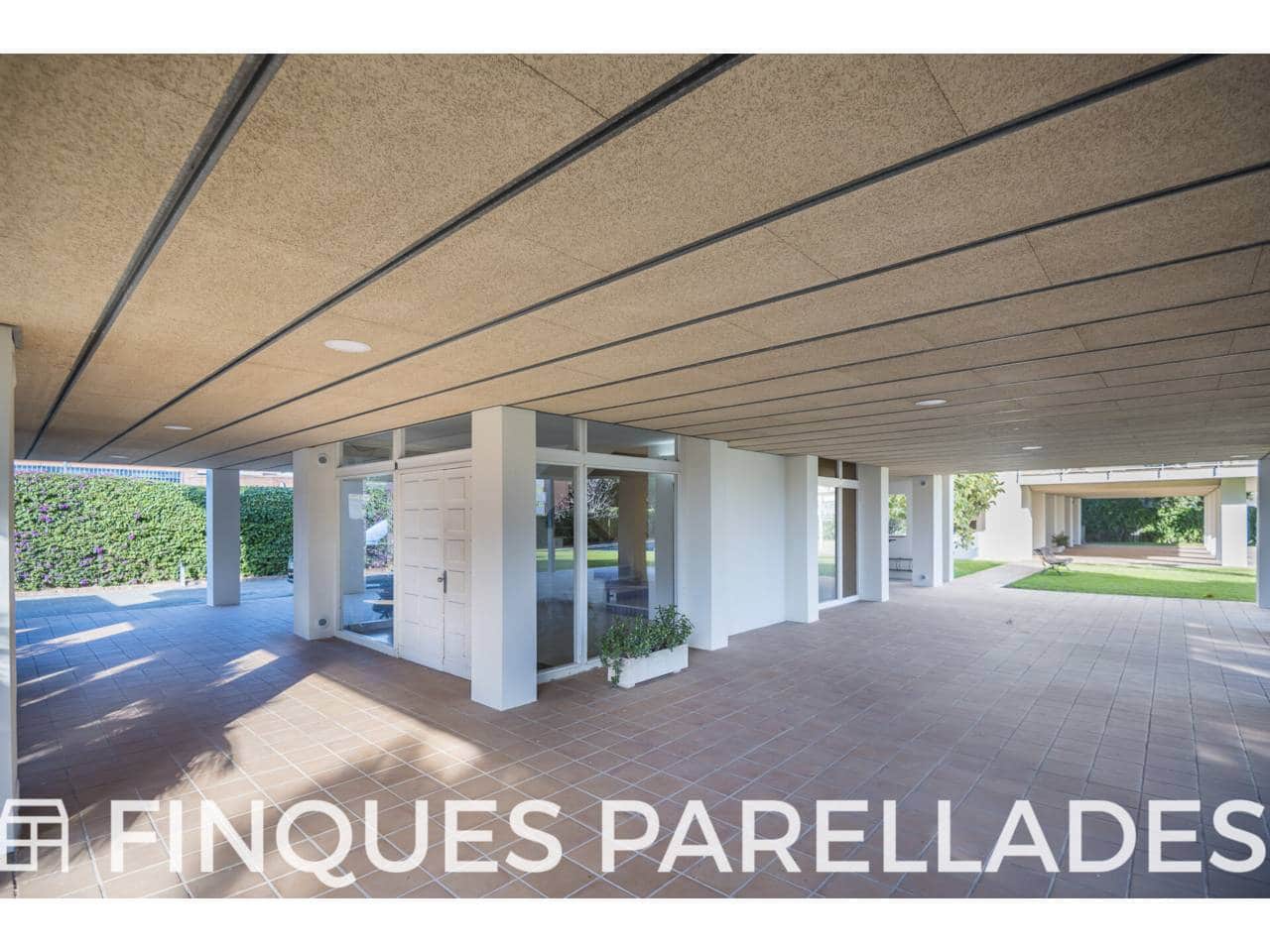 3 soveværelse Lejlighed til salg i Sitges med swimmingpool garage - € 695.000 (Ref: 9429606)