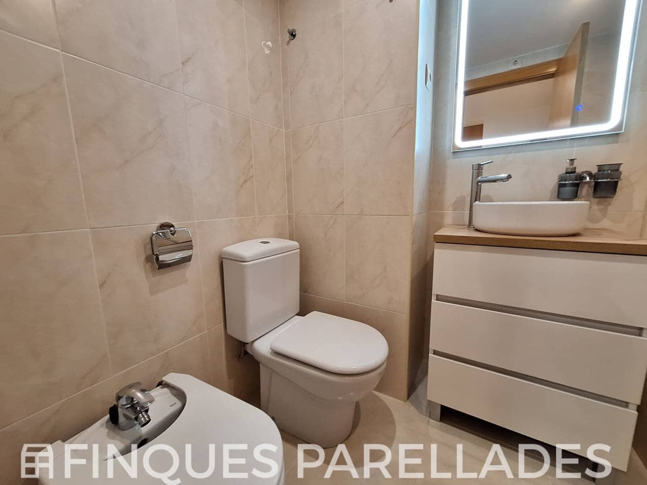 Piso de 3 habitaciones en Sitges en venta - 341.000 € (Ref: 9467747)