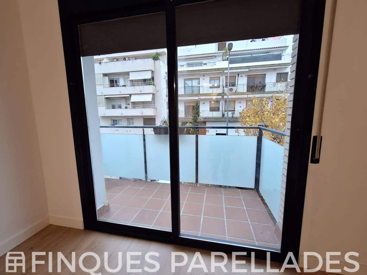 Piso de 3 habitaciones en Sitges en venta - 330.000 € (Ref: 9467747)