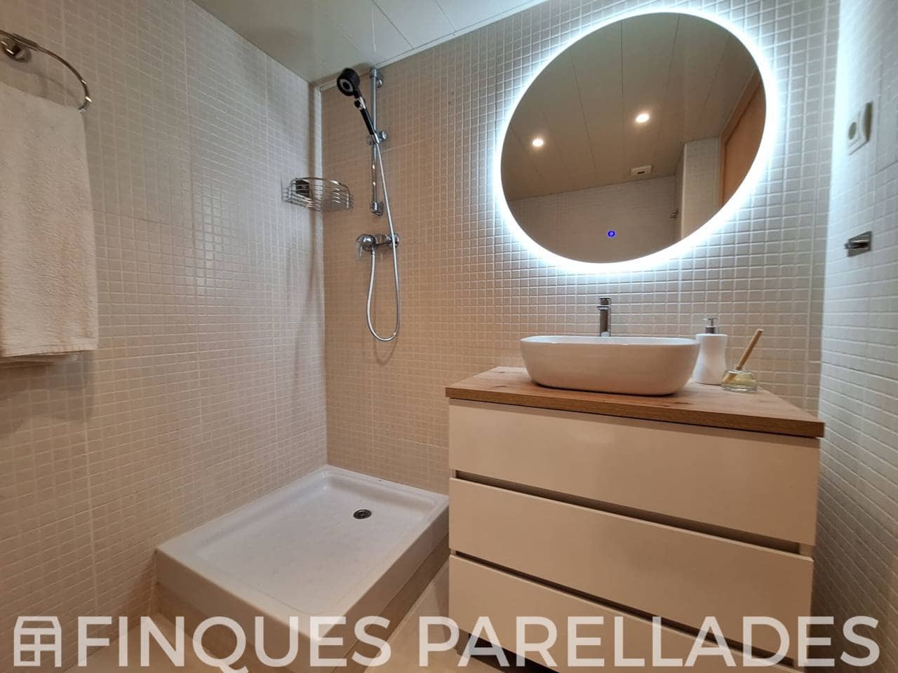 Piso de 3 habitaciones en Sitges en venta - 330.000 € (Ref: 9467747)