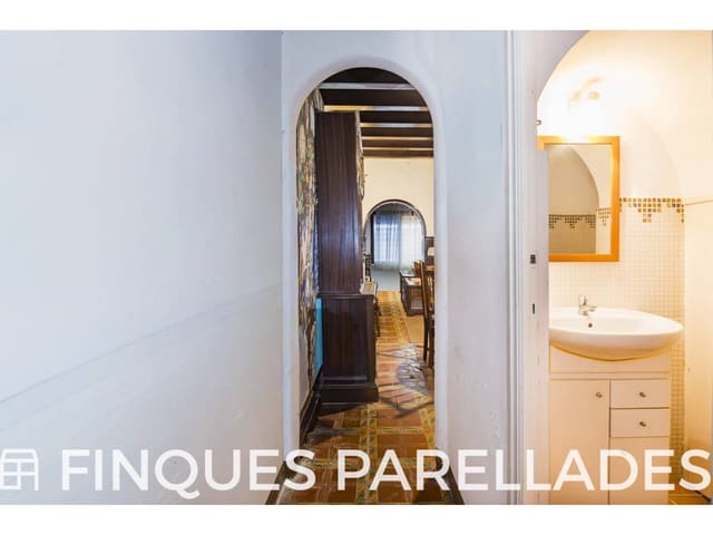 5 makuuhuone Omakotitalo myytävänä paikassa Sitges - 790 000 € (Ref: 9474698)