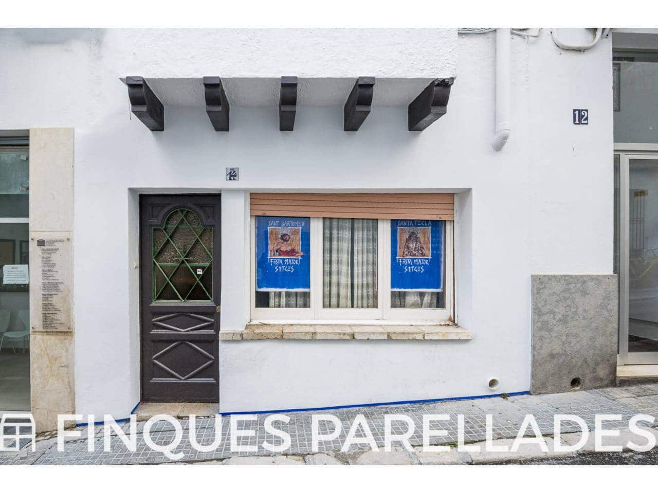 5 makuuhuone Omakotitalo myytävänä paikassa Sitges - 790 000 € (Ref: 9474698)