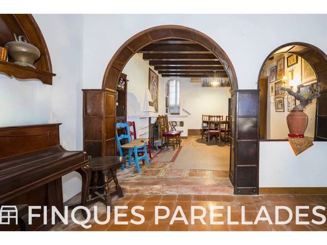 5 makuuhuone Omakotitalo myytävänä paikassa Sitges - 790 000 € (Ref: 9474698)