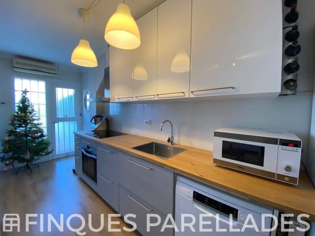 3 bedroom Townhouse for sale in Sant Pere de Ribes with pool garage - € 430,000 (Ref: 9479007)