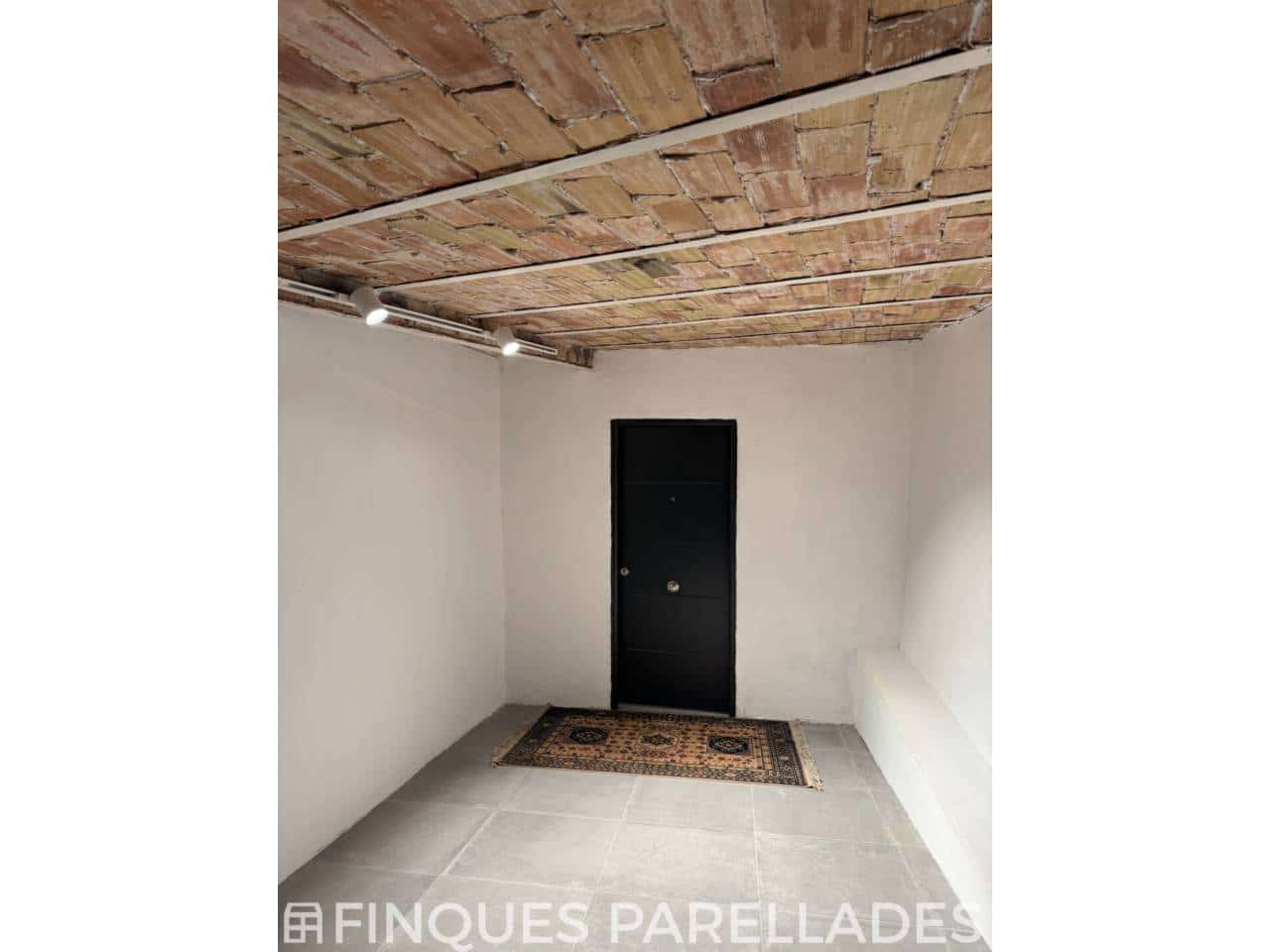 Local Comercial de 2 habitaciones en Sitges en venta - 275.000 € (Ref: 9501024)