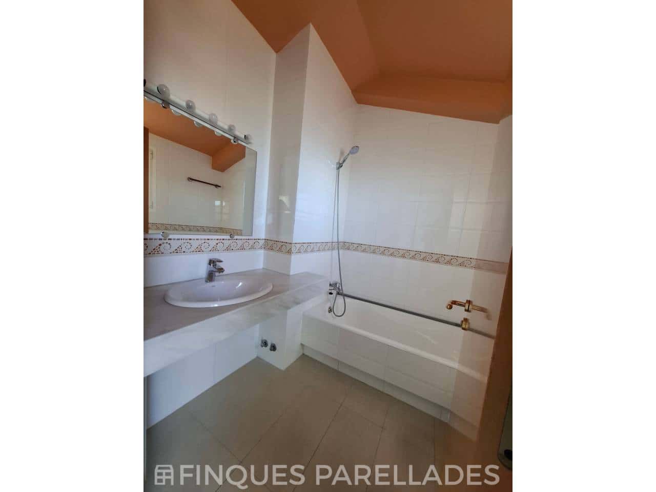 3 Zimmer Penthouse zu verkaufen in Sitges mit Pool Garage - 940.000 € (Ref: 9540562)