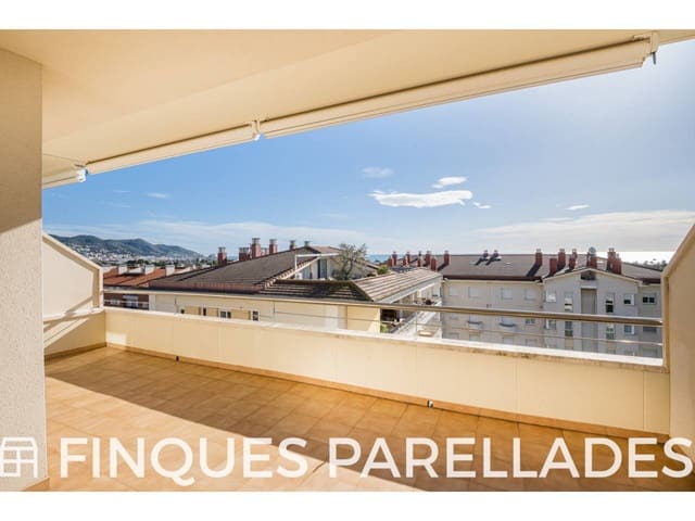 3 makuuhuone Kattohuoneisto myytävänä paikassa Sitges mukana uima-altaan 
autotalli - 940 000 € (Ref: 9540562)