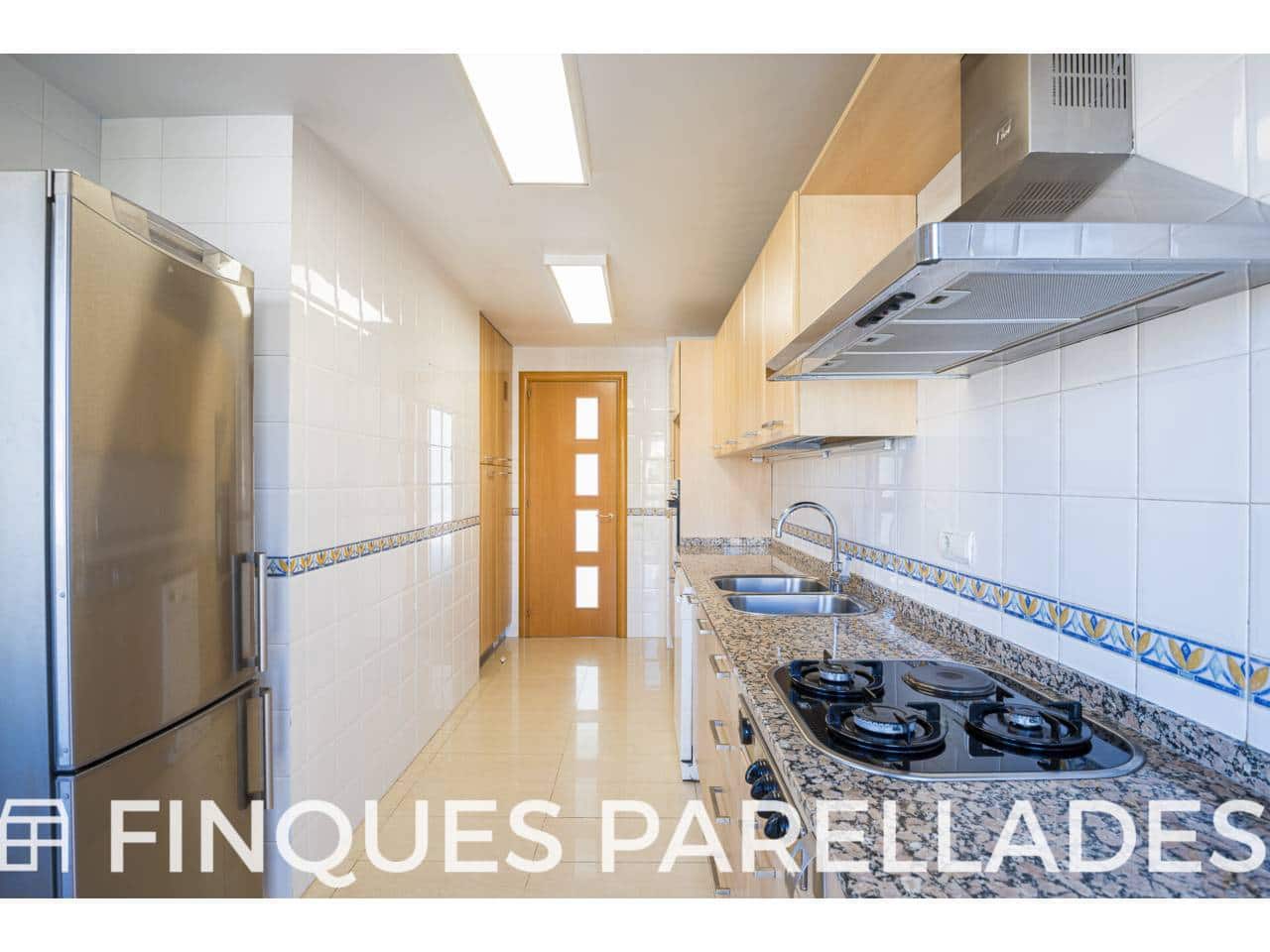 3 bedroom Penthouse for sale in Sitges with pool garage - € 940,000 (Ref: 9540562)