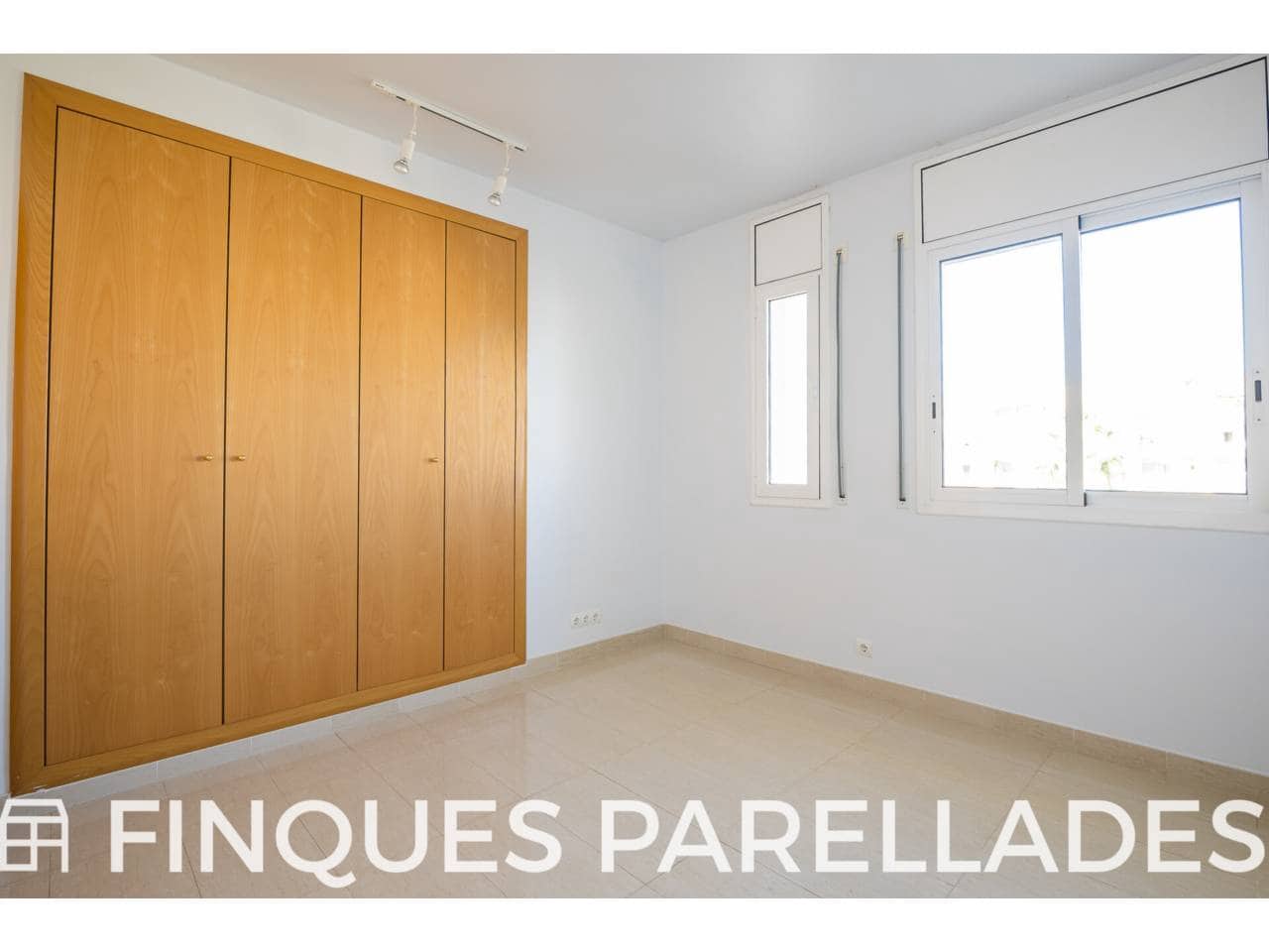 3 bedroom Penthouse for sale in Sitges with pool garage - € 940,000 (Ref: 9540562)