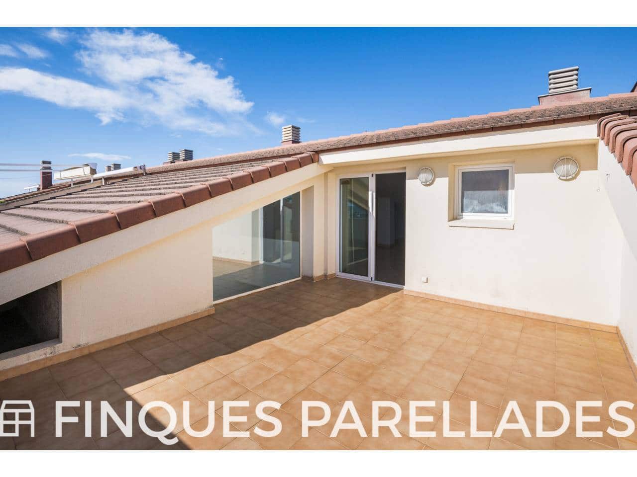 3 bedroom Penthouse for sale in Sitges with pool garage - € 940,000 (Ref: 9540562)