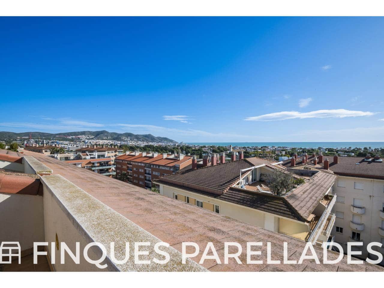 3 bedroom Penthouse for sale in Sitges with pool garage - € 940,000 (Ref: 9540562)