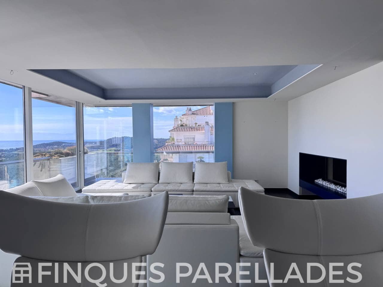 1 makuuhuone Asunto myytävänä paikassa Sitges mukana uima-altaan - 1 380 000 € (Ref: 9594480)