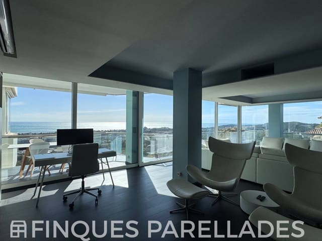 1 makuuhuone Asunto myytävänä paikassa Sitges mukana uima-altaan - 1 380 000 € (Ref: 9594480)