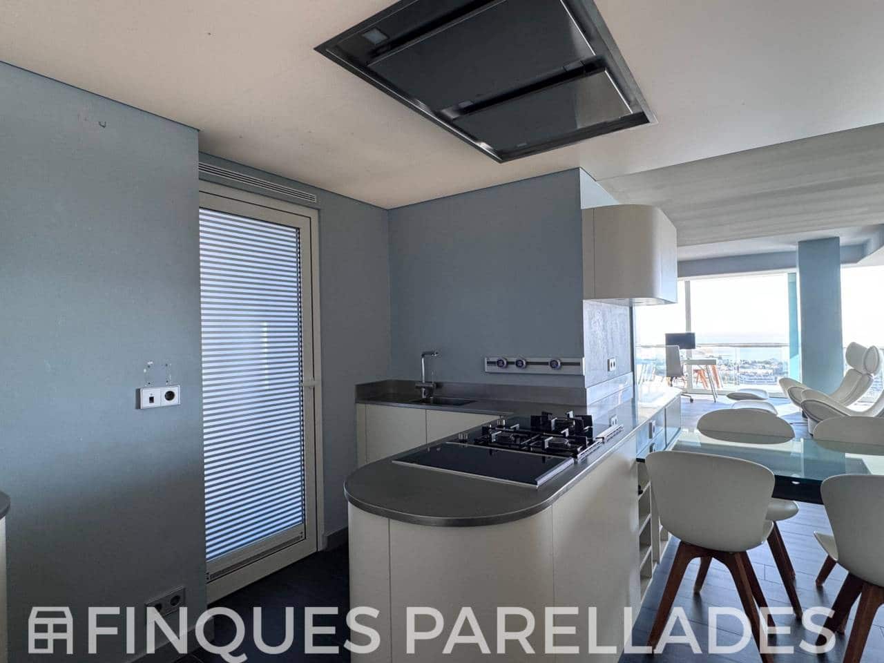 1 makuuhuone Asunto myytävänä paikassa Sitges mukana uima-altaan - 1 380 000 € (Ref: 9594480)