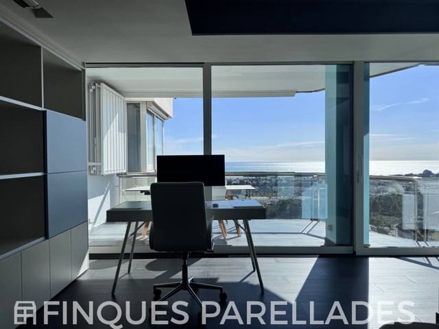 1 makuuhuone Asunto myytävänä paikassa Sitges mukana uima-altaan - 1 380 000 € (Ref: 9594480)