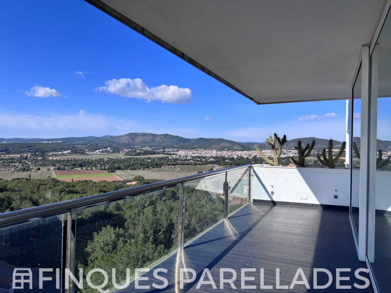 1 makuuhuone Asunto myytävänä paikassa Sitges mukana uima-altaan - 1 380 000 € (Ref: 9594480)