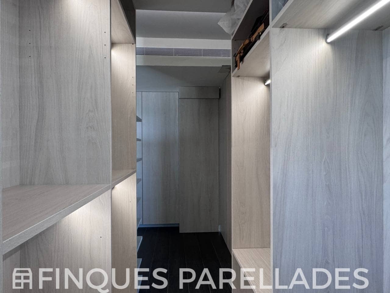 1 makuuhuone Asunto myytävänä paikassa Sitges mukana uima-altaan - 1 380 000 € (Ref: 9594480)