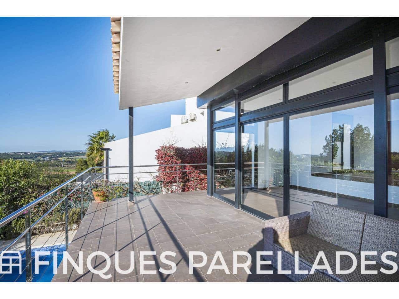 4 soverom Villa til salgs i Sitges med svømmebasseng garasje - € 1 300 000 (Ref: 9607137)