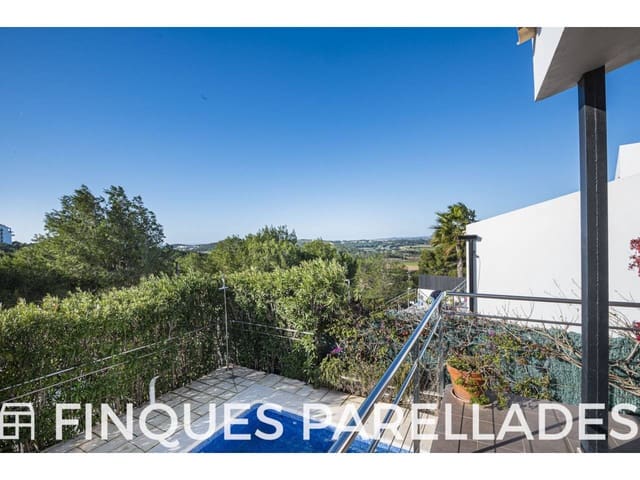 4 soverom Villa til salgs i Sitges med svømmebasseng garasje - € 1 300 000 (Ref: 9607137)