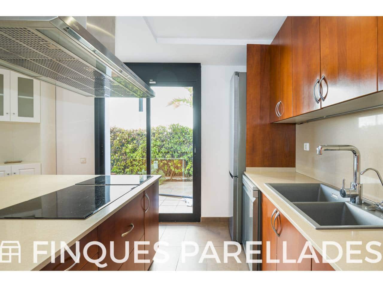 4 soverom Villa til salgs i Sitges med svømmebasseng garasje - € 1 300 000 (Ref: 9607137)