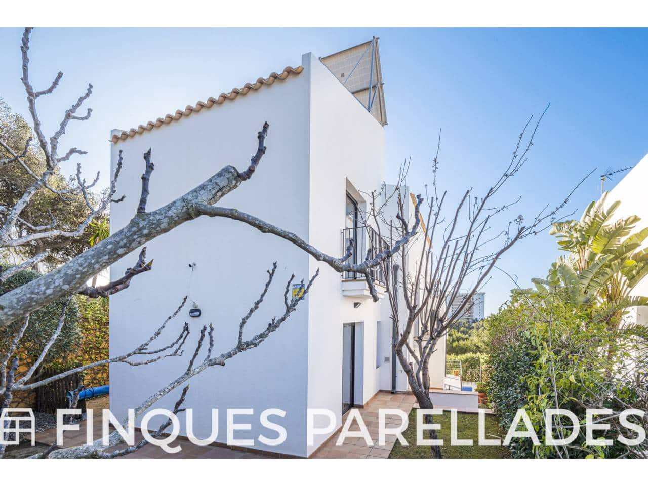 4 soveværelse Villa til salg i Sant Pere de Ribes med swimmingpool garage - € 1.300.000 (Ref: 9610159)