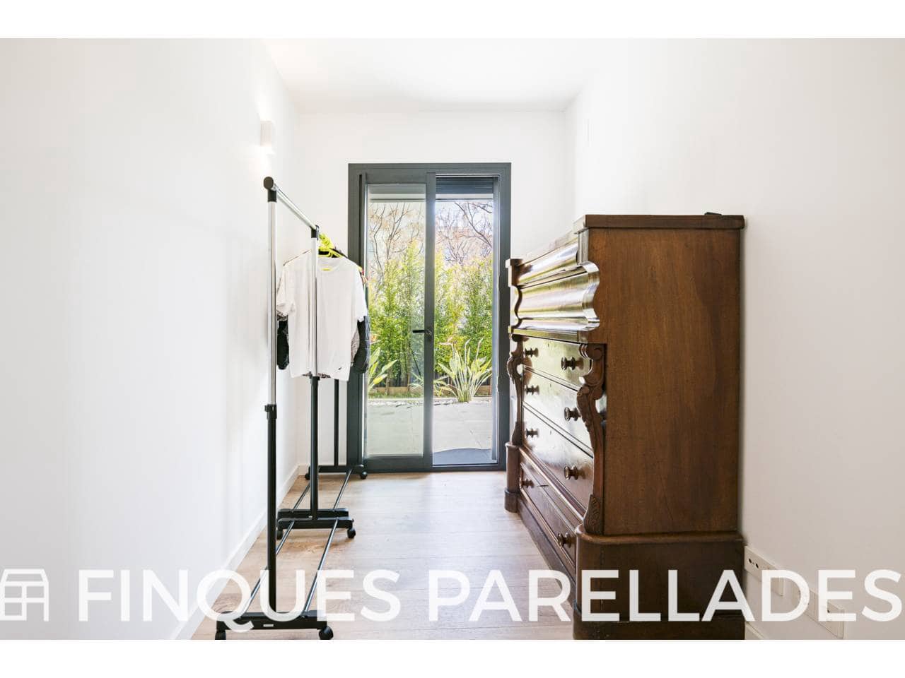 4 slaapkamer Flat te koop in Sitges met zwembad garage - € 1.200.000 (Ref: 9676697)