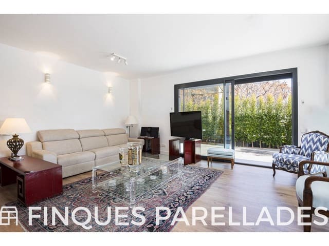 4 slaapkamer Flat te koop in Sitges met zwembad garage - € 1.200.000 (Ref: 9676697)