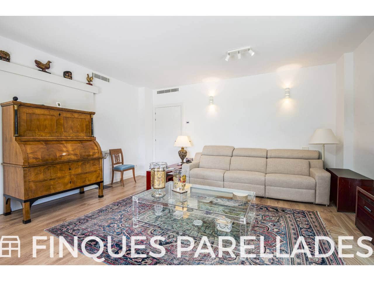 4 slaapkamer Flat te koop in Sitges met zwembad garage - € 1.200.000 (Ref: 9676697)